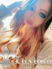 Ďqfo[wX LUXURYOWA[ New  VF[ 22
